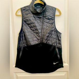 Nike Women's Essential Quilted Running Vest Black Size Medium Used